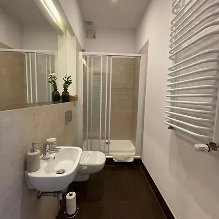 Boutique - Elegant 1906 Period Wrocław